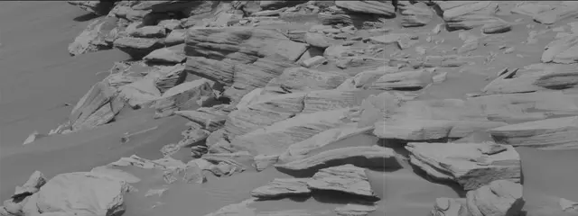 Sol 2697: Mast Camera (Mastcam)