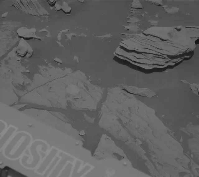 Sol 2698: Mast Camera (Mastcam)