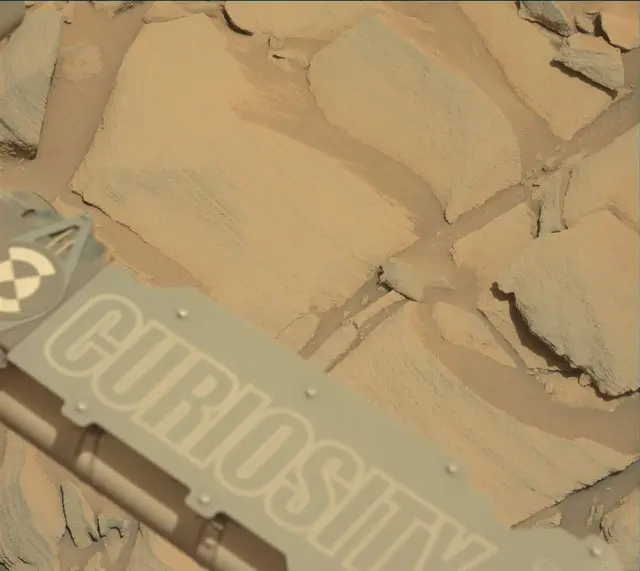 Sol 2698: Mast Camera (Mastcam)