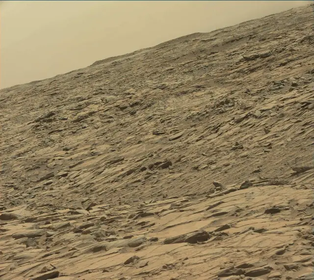Sol 2698: Mast Camera (Mastcam)