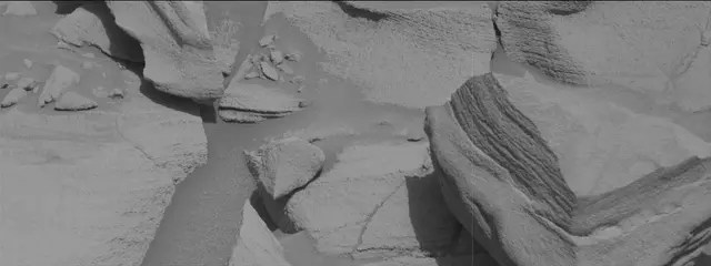 Sol 2699: Mast Camera (Mastcam)
