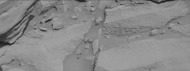 Sol 2699: Mast Camera (Mastcam)