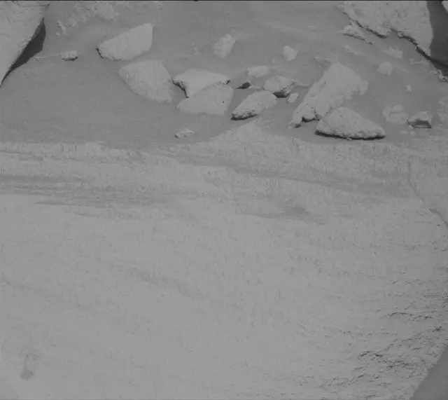Sol 2699: Mast Camera (Mastcam)