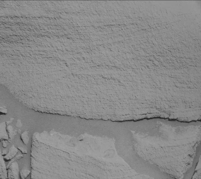 Sol 2699: Mast Camera (Mastcam)