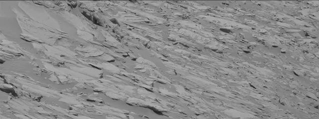 Sol 2700: Mast Camera (Mastcam)