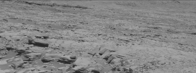 Sol 2700: Mast Camera (Mastcam)