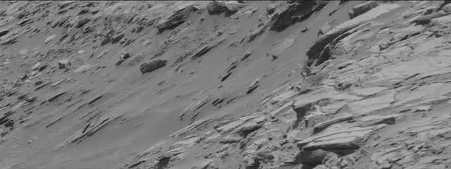 Sol 2700: Mast Camera (Mastcam)