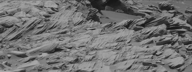 Sol 2700: Mast Camera (Mastcam)