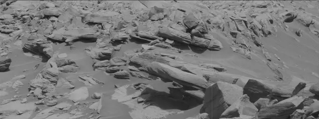 Sol 2700: Mast Camera (Mastcam)