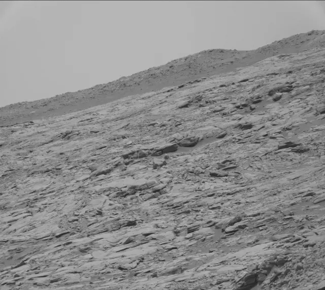 Sol 2700: Mast Camera (Mastcam)
