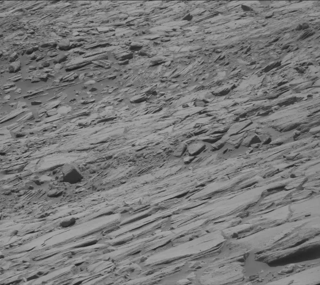 Sol 2700: Mast Camera (Mastcam)