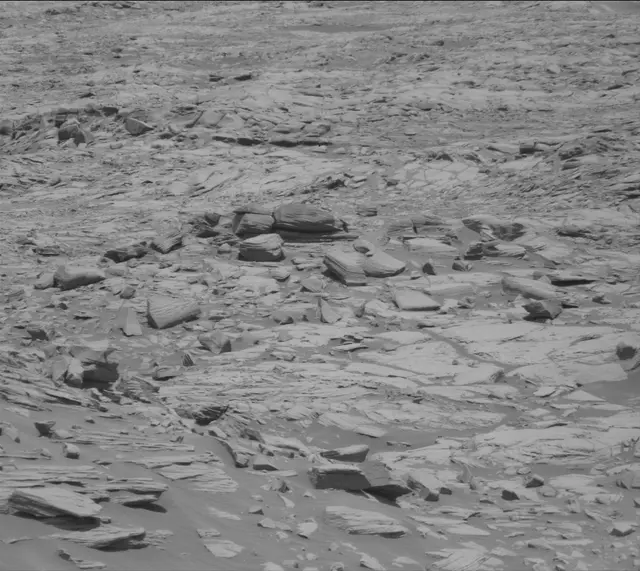 Sol 2700: Mast Camera (Mastcam)