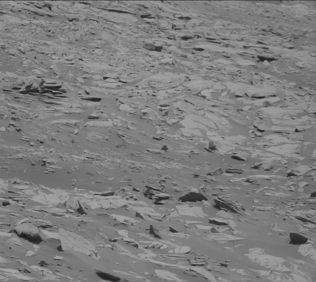 Sol 2700: Mast Camera (Mastcam)