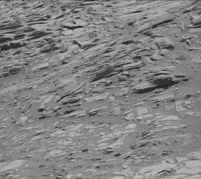 Sol 2700: Mast Camera (Mastcam)