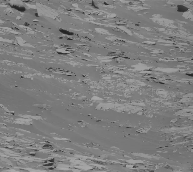 Sol 2700: Mast Camera (Mastcam)