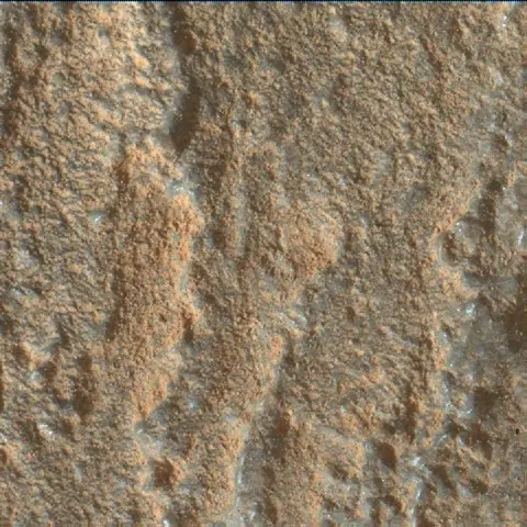 Sol 2701: Mars Hand Lens Imager (MAHLI)