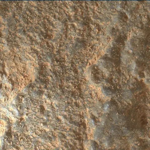 Sol 2701: Mars Hand Lens Imager (MAHLI)