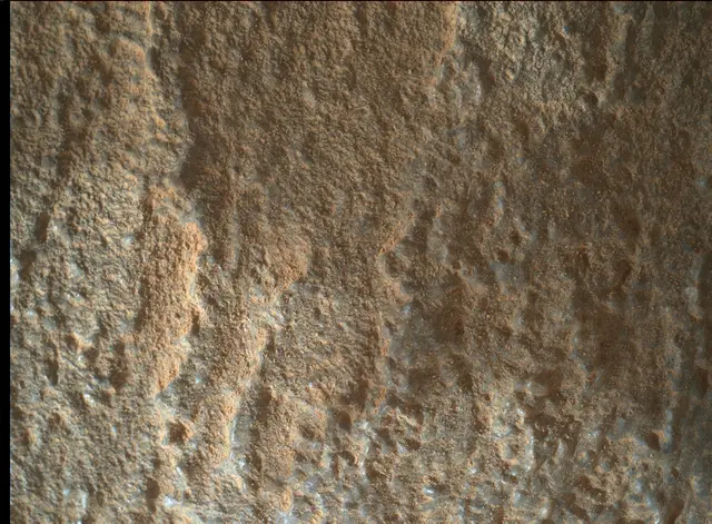 Sol 2701: Mars Hand Lens Imager (MAHLI)
