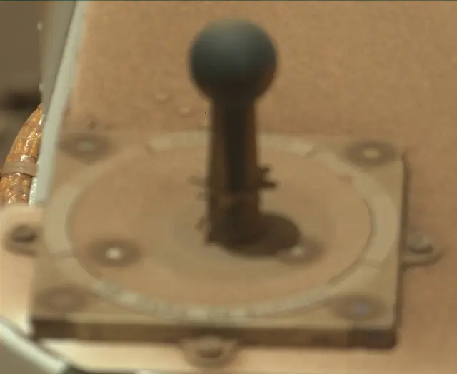 Sol 2702: Mast Camera (Mastcam)
