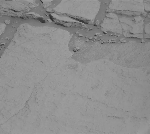 Sol 2702: Mast Camera (Mastcam)