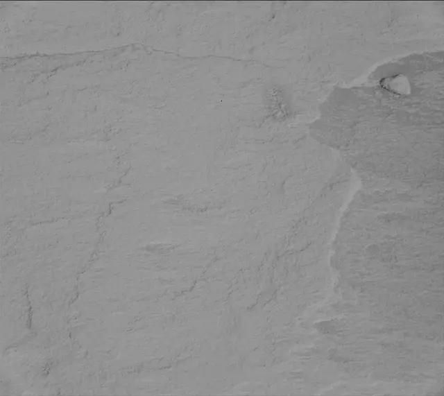 Sol 2702: Mast Camera (Mastcam)