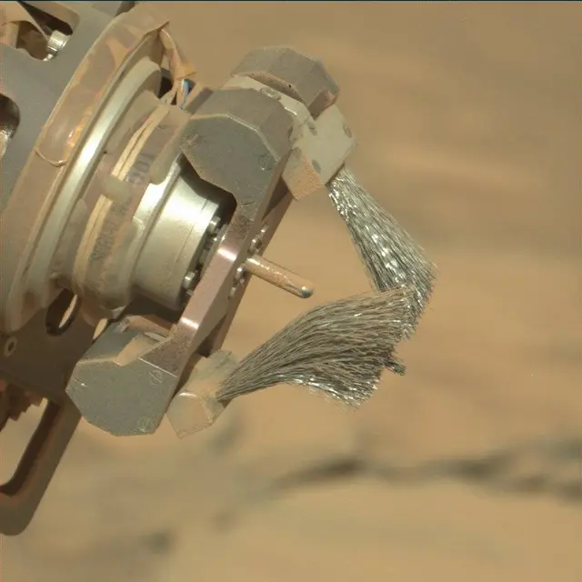 Sol 2703: Mast Camera (Mastcam)