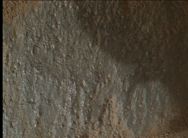 Sol 2703: Mars Hand Lens Imager (MAHLI)
