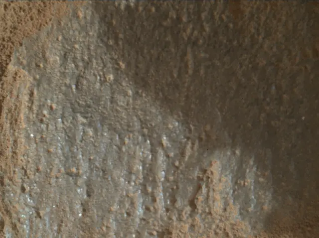 Sol 2703: Mars Hand Lens Imager (MAHLI)