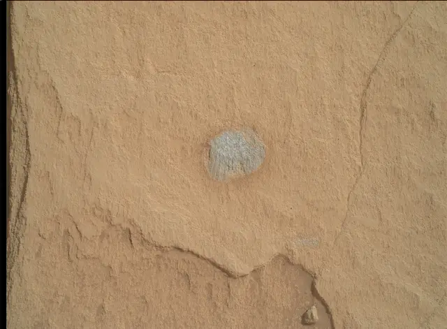 Sol 2704: Mars Hand Lens Imager (MAHLI)