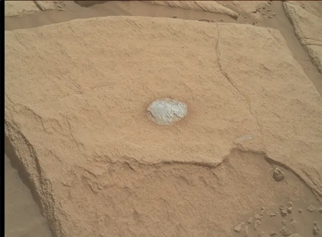 Sol 2704: Mars Hand Lens Imager (MAHLI)