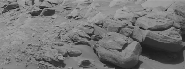 Sol 2705: Mast Camera (Mastcam)