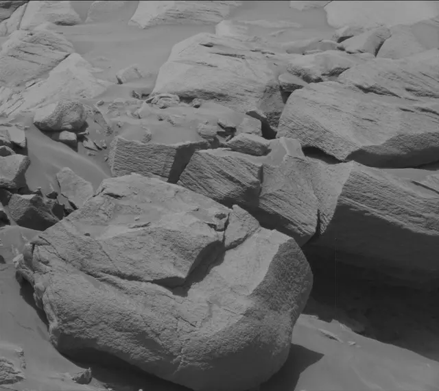 Sol 2705: Mast Camera (Mastcam)