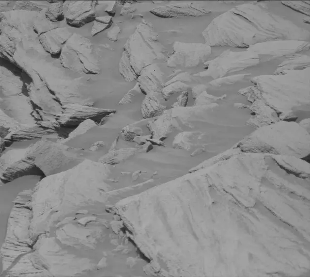 Sol 2705: Mast Camera (Mastcam)