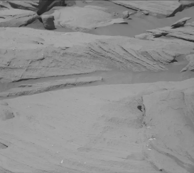 Sol 2705: Mast Camera (Mastcam)