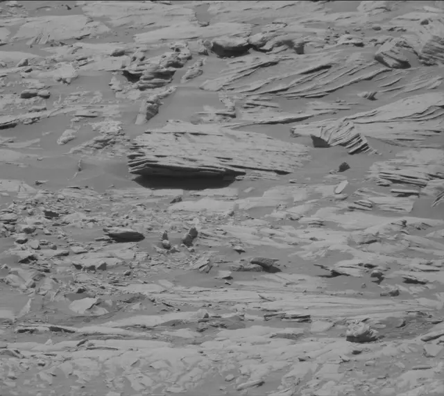 Sol 2706: Mast Camera (Mastcam)