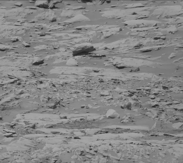 Sol 2706: Mast Camera (Mastcam)