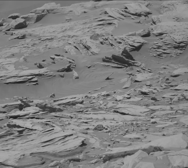Sol 2706: Mast Camera (Mastcam)