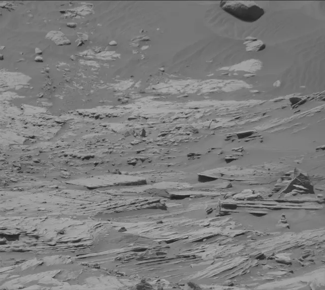 Sol 2706: Mast Camera (Mastcam)