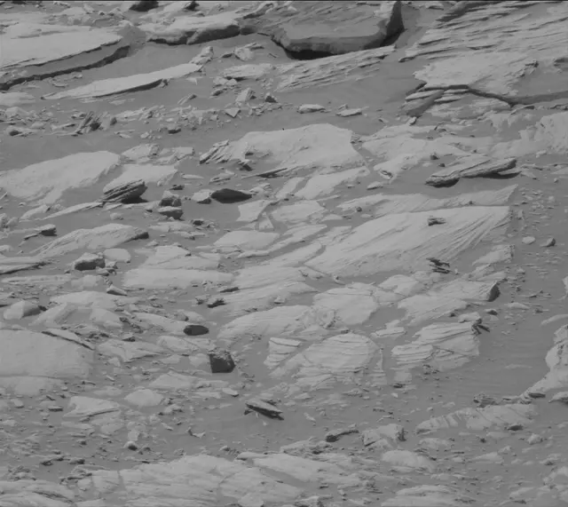 Sol 2706: Mast Camera (Mastcam)