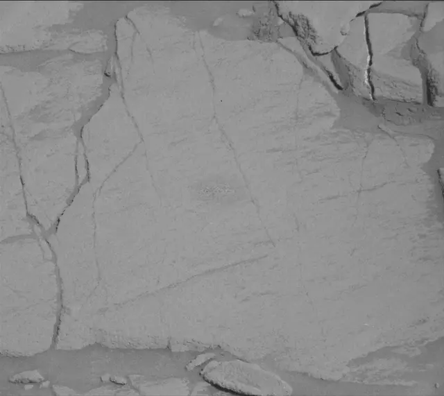 Sol 2706: Mast Camera (Mastcam)