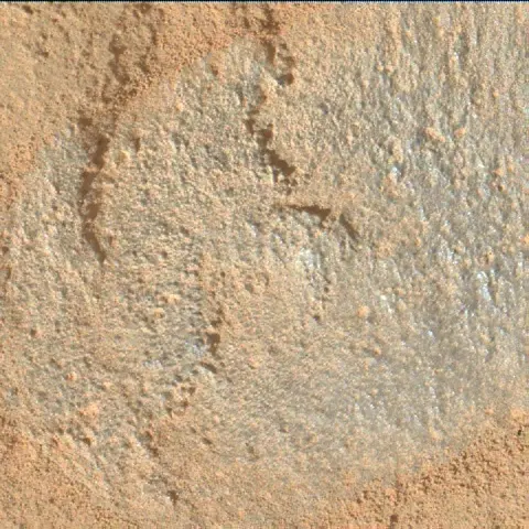 Sol 2706: Mars Hand Lens Imager (MAHLI)