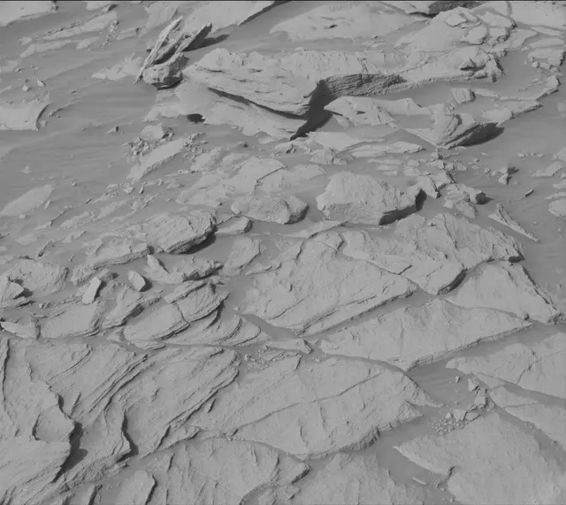 Sol 2711: Mast Camera (Mastcam)