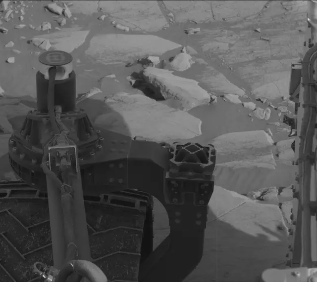 Sol 2711: Mast Camera (Mastcam)