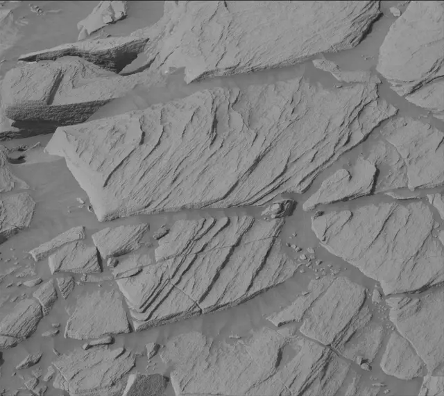 Sol 2711: Mast Camera (Mastcam)
