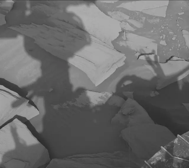 Sol 2711: Mast Camera (Mastcam)