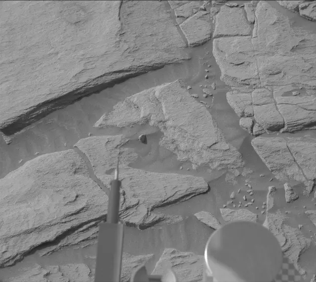 Sol 2711: Mast Camera (Mastcam)