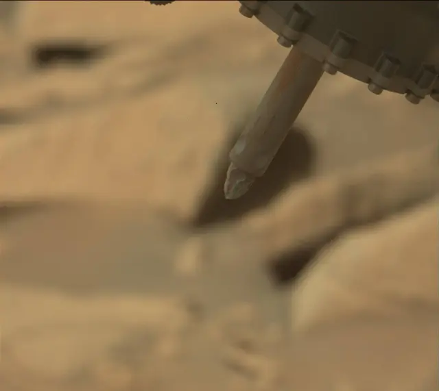 Sol 2711: Mast Camera (Mastcam)