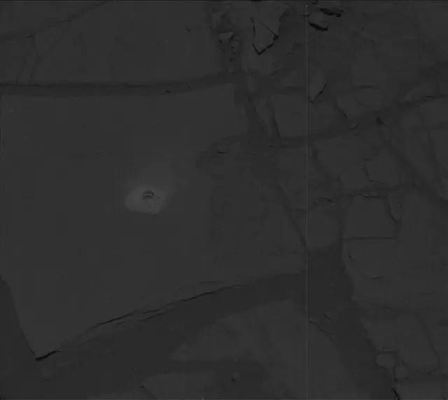 Sol 2712: Mast Camera (Mastcam)