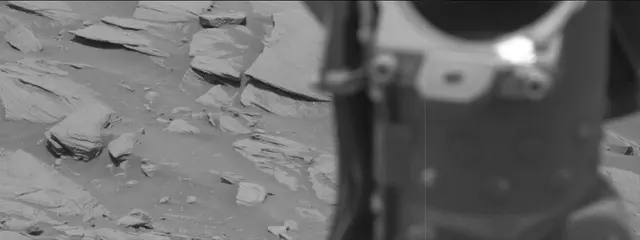 Sol 2712: Mast Camera (Mastcam)