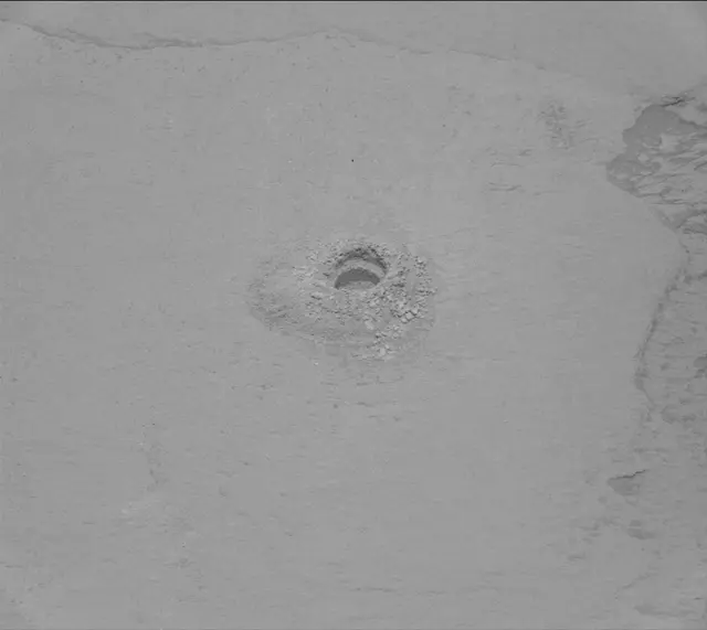 Sol 2712: Mast Camera (Mastcam)